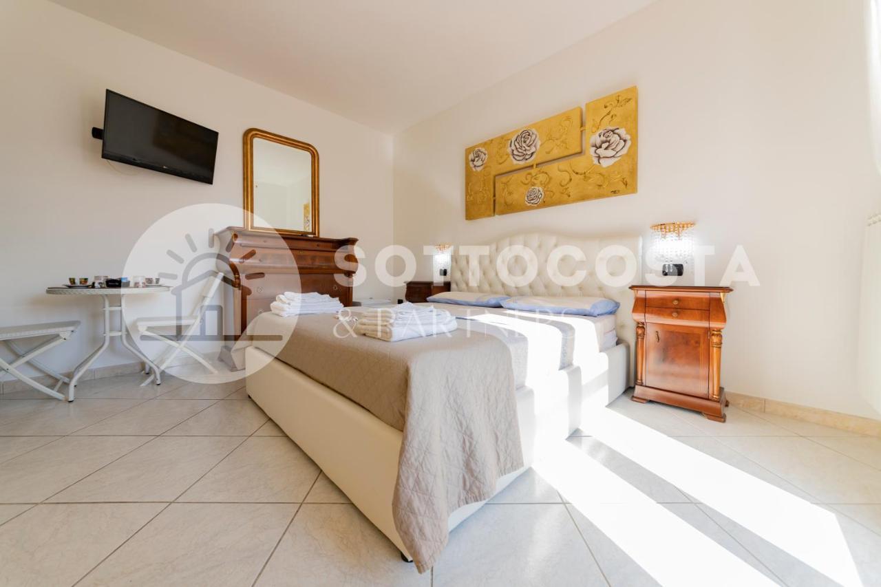 Hotel Villino Montale Porto Cesareo Esterno foto